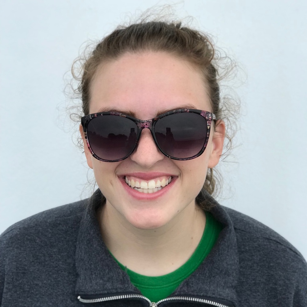 Meet your Posher, Kiana